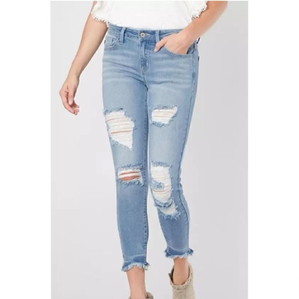 KanCan Light Wash Heavily Distressed Mid Rise Raw Hem Skinny Jeans 27 Stretch